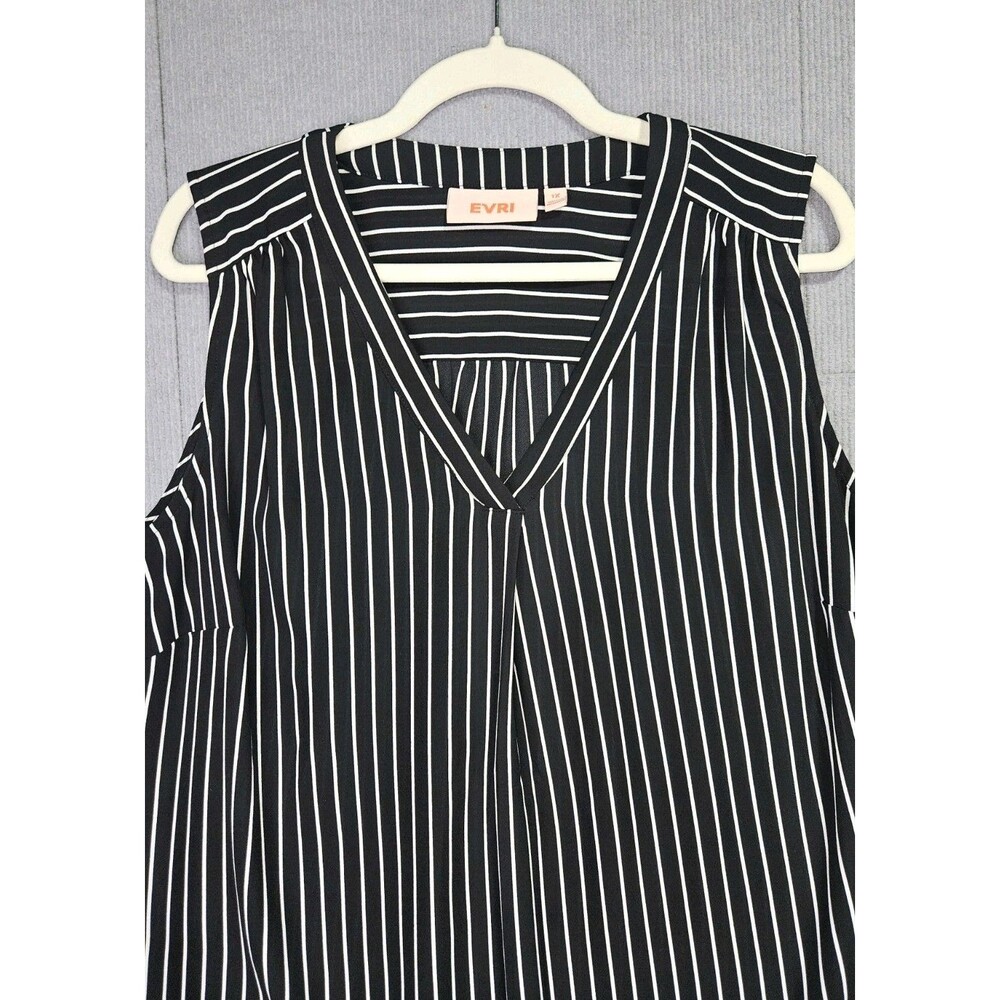 EVRI Blouse Womens Plus Size 1X Black White Striped Sleeveless V Neck  Tank Top